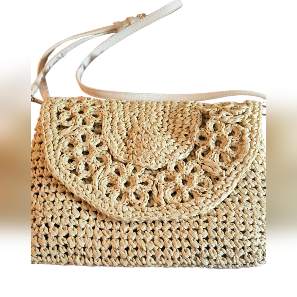 Lauren Conrad Crochet Cream Color Crossbody Bag